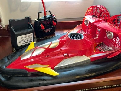 RC Hover Craft Boat Storm Radio Shack 2007 W/REMOTE & BATTERY CHARGER WORKS! - Image 1 of 4