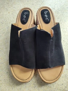 Nwob b.o.c. Sz 10M Slide Sandals Black Suede Leather 2.5"Heels - Picture 1 of 8