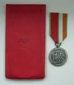 POLISH POLAND Communist RUSSIA medal GUARD OF PEACE silvered - Picture 1 of 4
