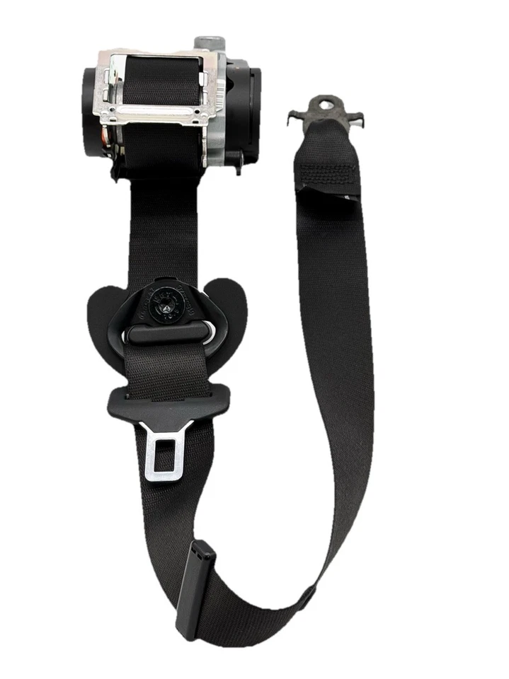 2012-2016 BMW 528I XDRIVE — натяжитель переднего правого ремня безопасности 7241748 - Изображение 1 из 4