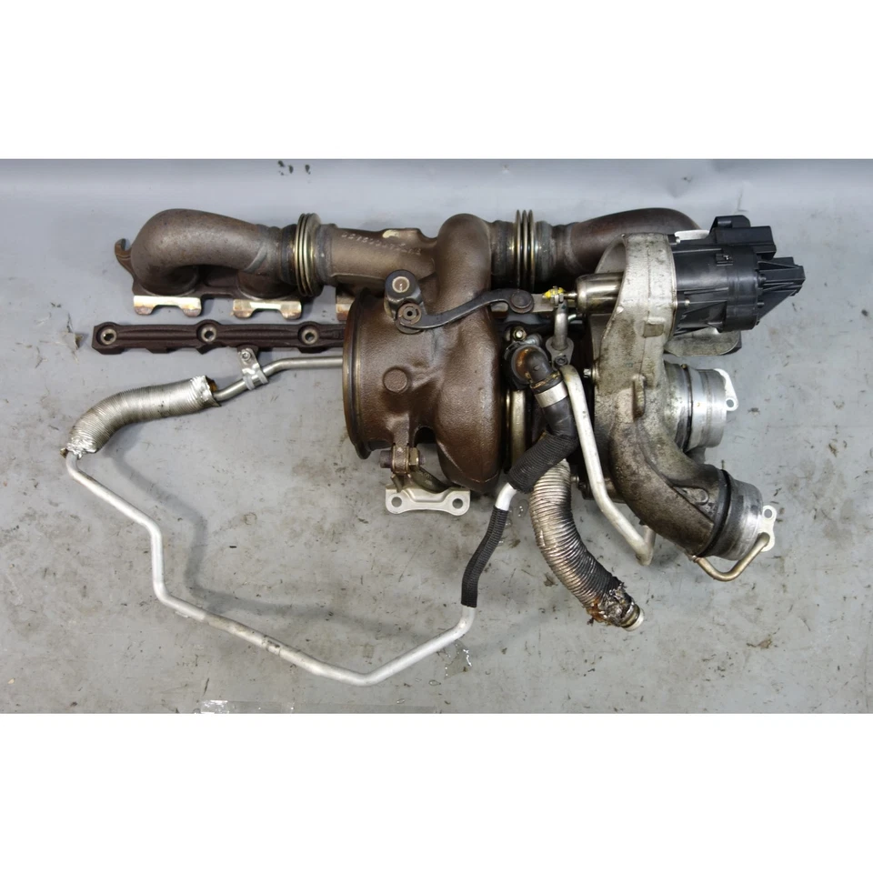 BMW F30 340i M240i G30 B58 2016-2018 conjunto de cargador turbo temprano de 6 cilindros OEM Foto 1 de 4