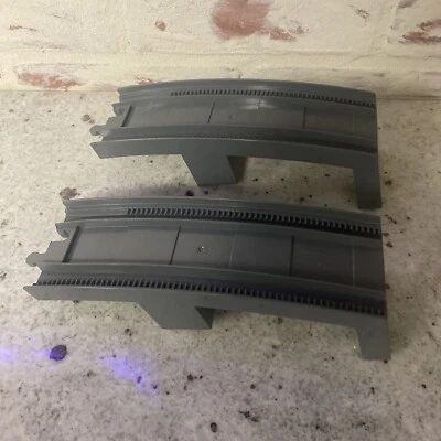 2 Lego Duplo THOMAS THE TRAIN TRACK BRIDGE MIDDLE SECTION Half Arch Part #6393 - Image 1 of 4