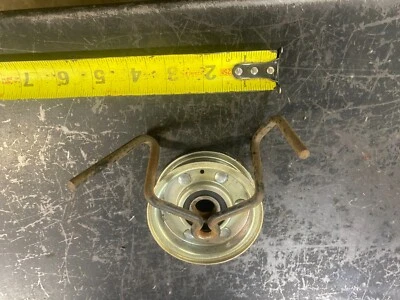 Craftsman LT2000  917.275520 23HP  drivebelt idler pulley #532179114 - Image 1 of 4