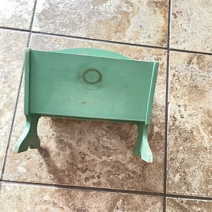 VINTAGE 9” T & 7 1/4”W OPEN WOOD SEWING BOX COUNTRY FOLK ART GREEN - Picture 1 of 8