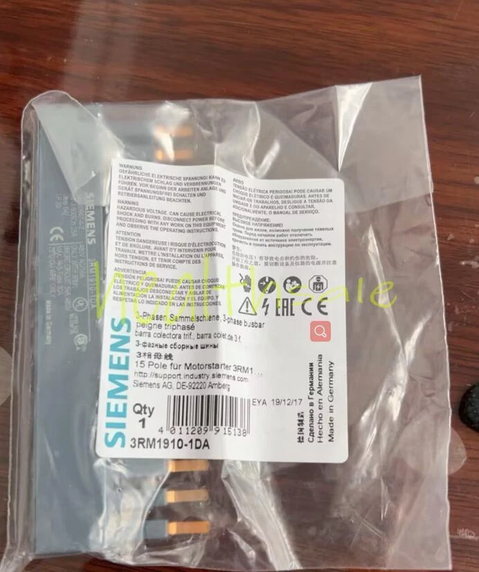 1PCS NEW Siemens 3RM1910-1DA 3 Phase Busbar - Image 1 of 1