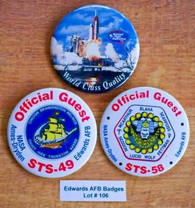 Lote #106 STS-58 STS-49 VINTAGE 1980-1990 Edwards AFB NASA 3 BOTONES PIN - Imagen 1 de 5