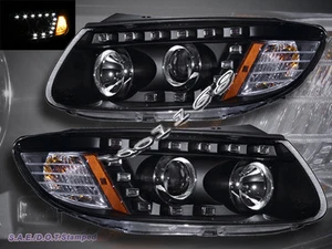Fit For 2007-2012 Santa Fe Black R8 Style LED Strip Projector Headlights New - Foto 1 di 2