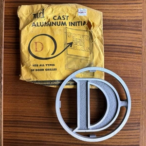 Vtg MCM 60's Aluminum Screen Storm Door 6.25" Letter Monogram Emblem "D" Initial - Picture 1 of 7