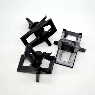 5pcs Window Upper Garnish Moulding Clips for GM Monte Carlo Cutlass El Camino - Image 1 of 4