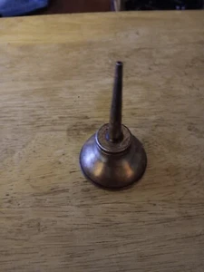 ANT VTG kleine Mini Metall Daumenpumpe Öl Öler Dose Maschinisten Uhren Nähen - Bild 1 von 1