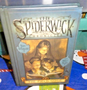 The Field Guide  (The Spiderwick Chronicles) - Hardcover BOOK 1 FREE SHIPPING - Picture 1 of 1