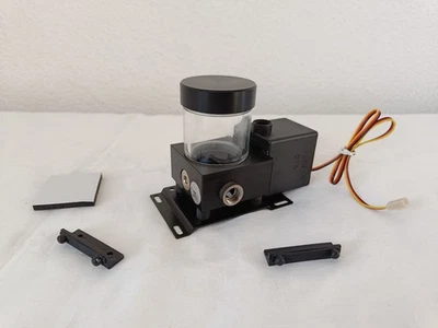 EK Water Blocks EK-DCP 2.2 X-RES Ausgleichsbehälter mit Pumpe - Bild 1 von 2