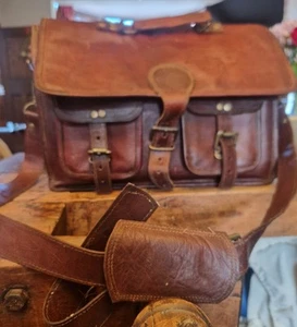 leather satchel - Picture 1 of 4