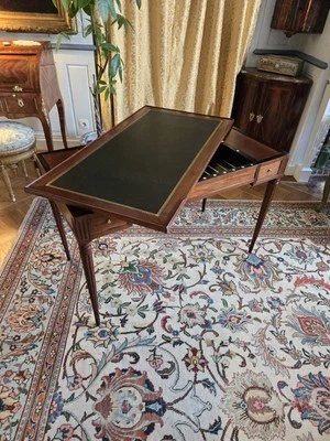 Table Tric Trac Louis XVI Estampillée, Paris époque Louis XVI - Photo 1/4