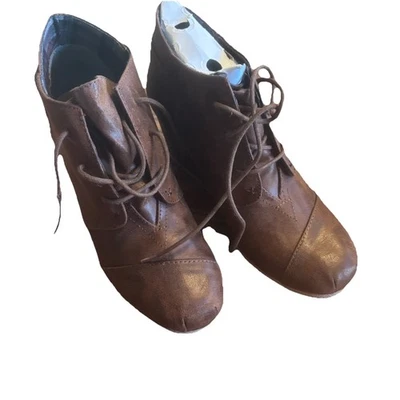 Maurices Women's Brown Ankle Wedge Boot Size 8 Manmade Material - Image 1 of 4
