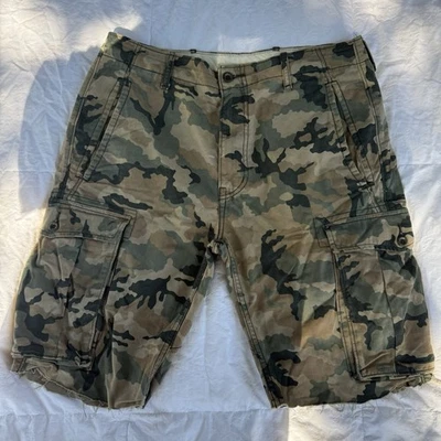 Levis Mens Camo Cutoff Shorts size 32 Desert Sand Camouflage Rough Hem READ! - Image 1 of 4