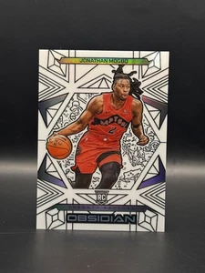 Jonathan Mogbo - 2024-25 Obsidian Basketball #166 - ROOKIE - White Contra /3 - Bild 1 von 3