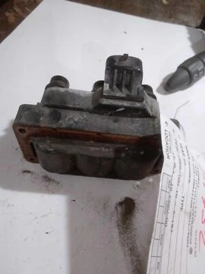 1998 1999 2000 FORD RANGER Ignition Coil/ignitor - Image 1 of 4