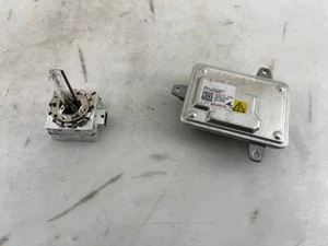 OEM | 2008-2011 Mercedes Benz W204 C350 HID Ballast And Bulb Kit #1 307 329 272 - Picture 1 of 4