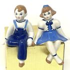 Figurines vintage en céramique vintage étagère enfant couple garçon et fille années 50 studio d'art