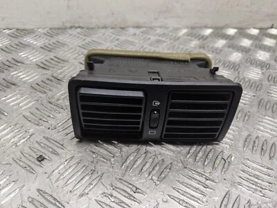 Ventilação central PEUGEOT 407 GT MK1 2DR COUPE 2006 9644588377 - Imagem 1 de 3