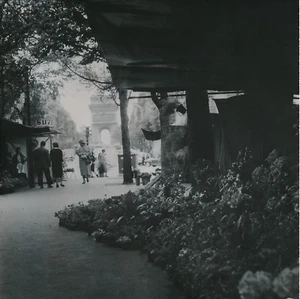 PARIS c. 1960 - Marché aux Fleurs Place des Ternes Arc de Triomphe - Div 11956 - Picture 1 of 2