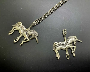 2PCS Pendant Only Unicorn Antique Filigree Vintage Pendant for Necklace - Picture 1 of 1
