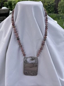 Collar Distintivo Rodonita Esterlina Chuncky Caprichoso Rana Libélula Lilly - Imagen 1 de 12