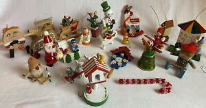 Lot of 22 Vintage Christmas Ornaments-Wooden-Hand Painted-Made in Taiwan