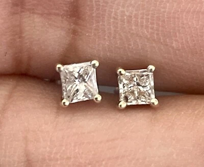 14K White Gold 0.60CTW Diamond Stud Earrings (S242) - Image 1 of 4