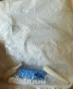 NIP CORNING 95-200-08 SC CM CERAMIC HEAT CURED FIBER CONNECTORS - Picture 1 of 2