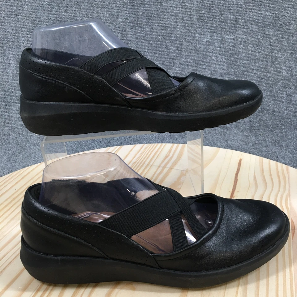 Clarks Shoes Womens 8.5 M Kayleigh Cove Casual Slip Ons Mary Jane Black Leather - Image 1 of 4