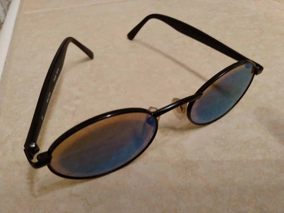 Gafas de sol REVO Japón vintage negras mate aviador Foto 1 de 2