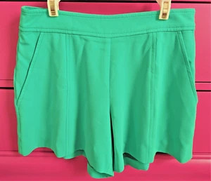Trina Turk Dressy Crepe Resort Shorts Teal 00 *NEVER WORN* - Picture 1 of 4