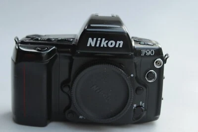 CÁMARA DE PELÍCULA NIKON F90 SLR Foto 1 de 4