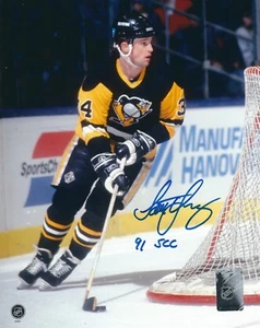 Foto autografiada de 8x10 SCOTT YOUNG ""91 SCC"" de los pingüinos de Pittsburgh con certificado de autenticidad - Imagen 1 de 1