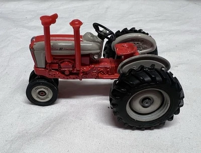ERTL FORD 961 Tractor, 1/43, F-5 - Image 1 of 4