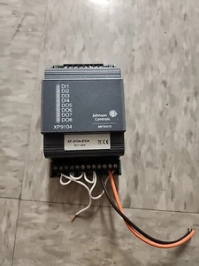 DJ384 Johnson Controls XP-9104-8304 - Picture 1 of 5