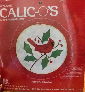 Kit de apliques - Cardinal rojo Calic-o's/Diseños para la aguja/Incluye aro de 10 - Imagen 1 de 4