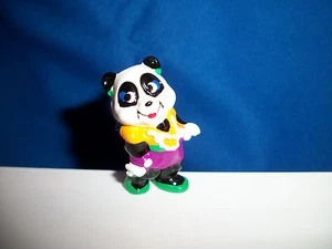 CARTOON PANDA PARTY Mini Figur MÄDCHEN TANZEND mit PERLEN Kinder Überraschungsfigur - Bild 1 von 4