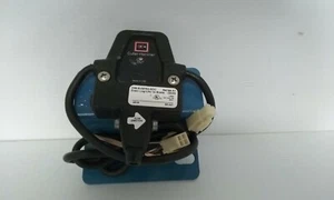 CUTLER HAMMER E68-SVSPR3-BDC SENSOR VALVE, BASIC LOGIC/AIR TO BRAKE, SER A1 - Picture 1 of 4