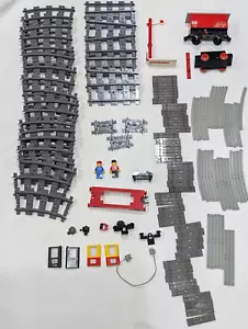 Lego Vintage y Moderno Tren Piezas Pistas Coches Rieles Señal Poste y Minifiguras - Imagen 1 de 15