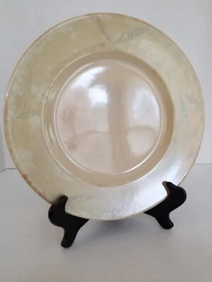 Platos de cena Pier 1 Imports gres "antiguo" dorado con hojas en el borde estos Foto 1 de 4