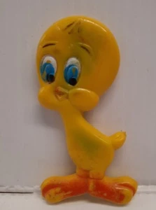 TWEETY BIRD 4 inch tall Flat Figure Looney Tunes 1970s - Picture 1 of 2
