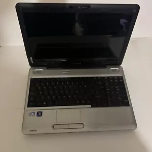 Portátil Toshiba Satelite L500 - 1DT - REPUESTOS O REPARACIONES - Imagen 1 de 7