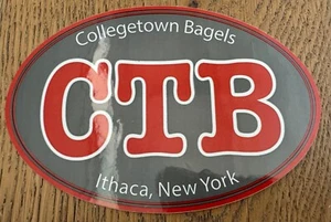 COLLEGE TOWN BAGELS CORNELL ITHACA NEW YORK rot grau weiß oval Aufkleber Abziehbild - Bild 1 von 1