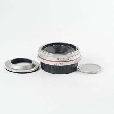 PENTAX HD Pentax DA 40mm f/2.8 Limited Lens (Silver) for K Mount [N Mint] #13805 - Image 1 of 4