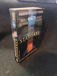 Stargate Novelization Dean Devlin Roland Emmerich Signet 1994 Movie Tie-in VG - Picture 1 of 2