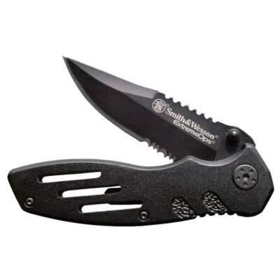 Smith & Wesson Extreme Ops Folding Knife - Image 1 of 4