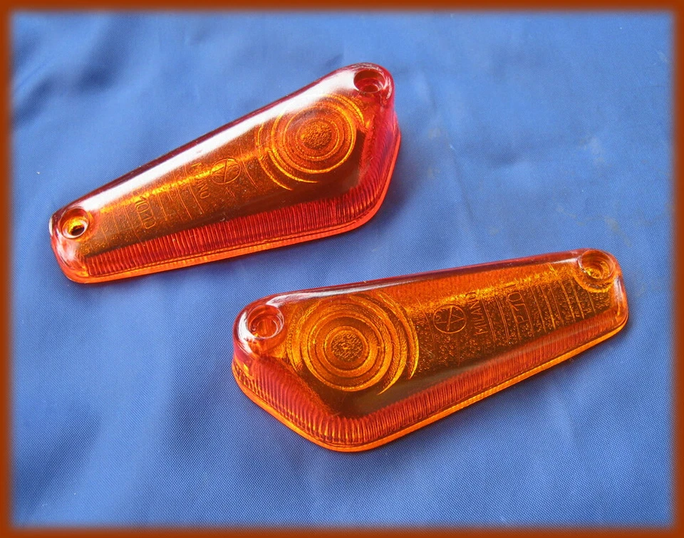 ALFA ROMEO GIULIETTA TI/SPRINT 2600 SPIDER - GEMME FRECCE LATERALI - Immagine 1 di 1